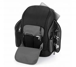 Bezpieczny plecak komputerowy QUADRA® Pro-Tech z gniazdem USB