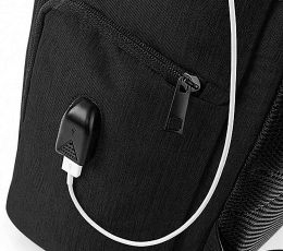 Bezpieczny plecak komputerowy QUADRA® Q-Tech z gniazdem USB
