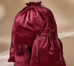 Aksamitny duży woreczek BAGBASE® z tasiemką